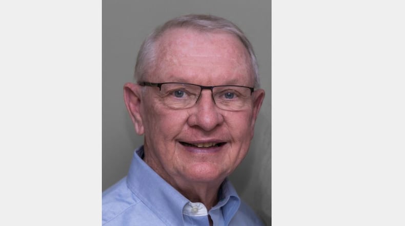 Emil Powella was recently sworn in by Lilburn City Attorney Richard Carothers to fill the vacancy for City Council Post 4. (Courtesy City of Lilburn)