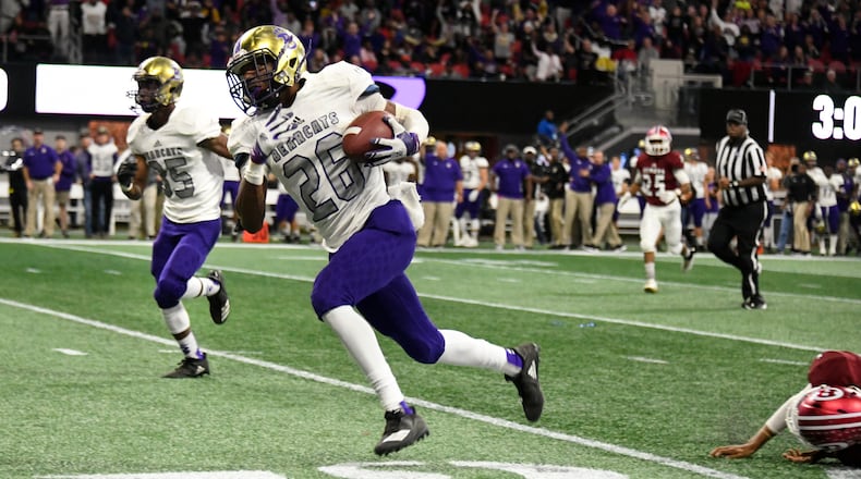 Bainbridge LB Anthony Brooks returns a punt for a touchdown after a Warner Robins punt was deflected off the backside of a player during their class 5A high school championship football game, Tuesday, Dec., 11, 2018, at Mercedes-Benz Stadium, in Atlanta. (John Amis/Special)