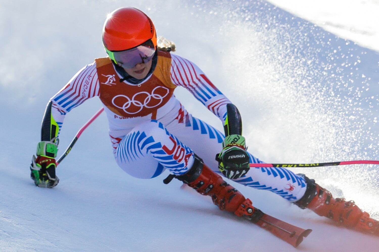 Mikaela Shiffrin wins gold in women's giant slalom