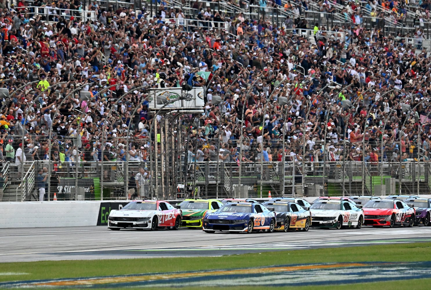 Quaker State 400 NASCAR Cup Series race
