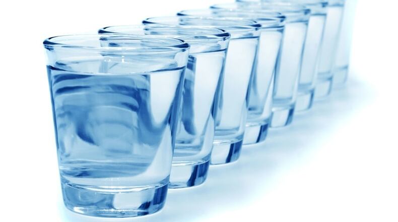 Water is the go-to drink for weight loss, since it helps with hydration but doesn't add any sugar or calories.