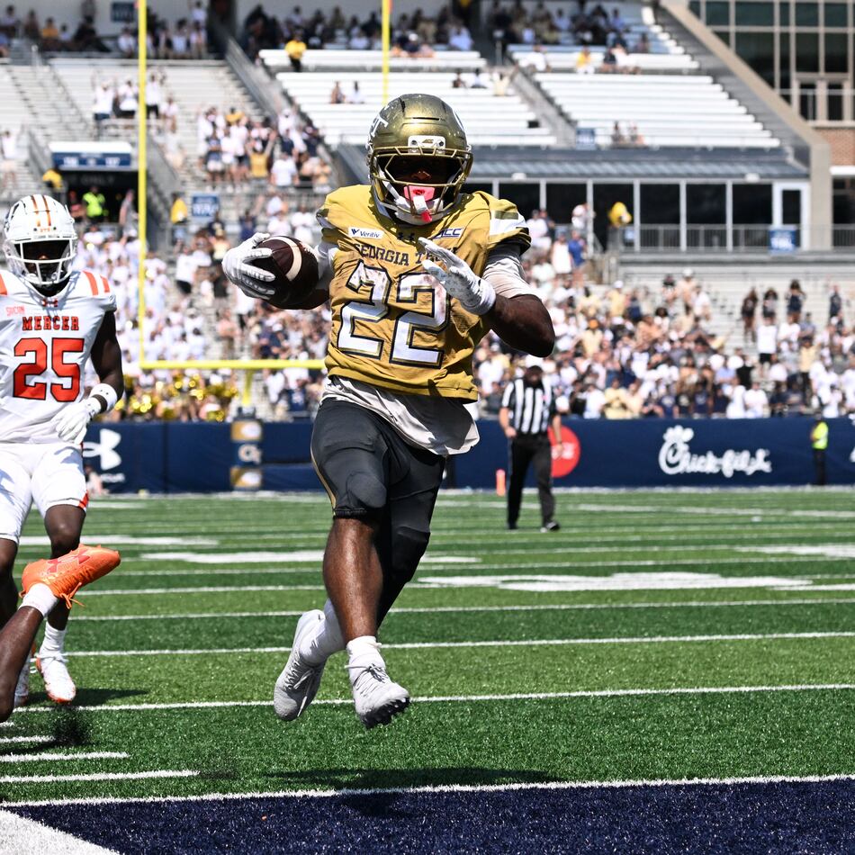 Georgia Tech running back Justice Haynes (22) scores a touchdown during the second half in an NCAA college football game at Bobby Dodd Stadium on Saturday, Sept. 19, 2026, in Atlanta. Georgia Tech won 44-11 over Mercer. (Hyosub Shin/AJC)