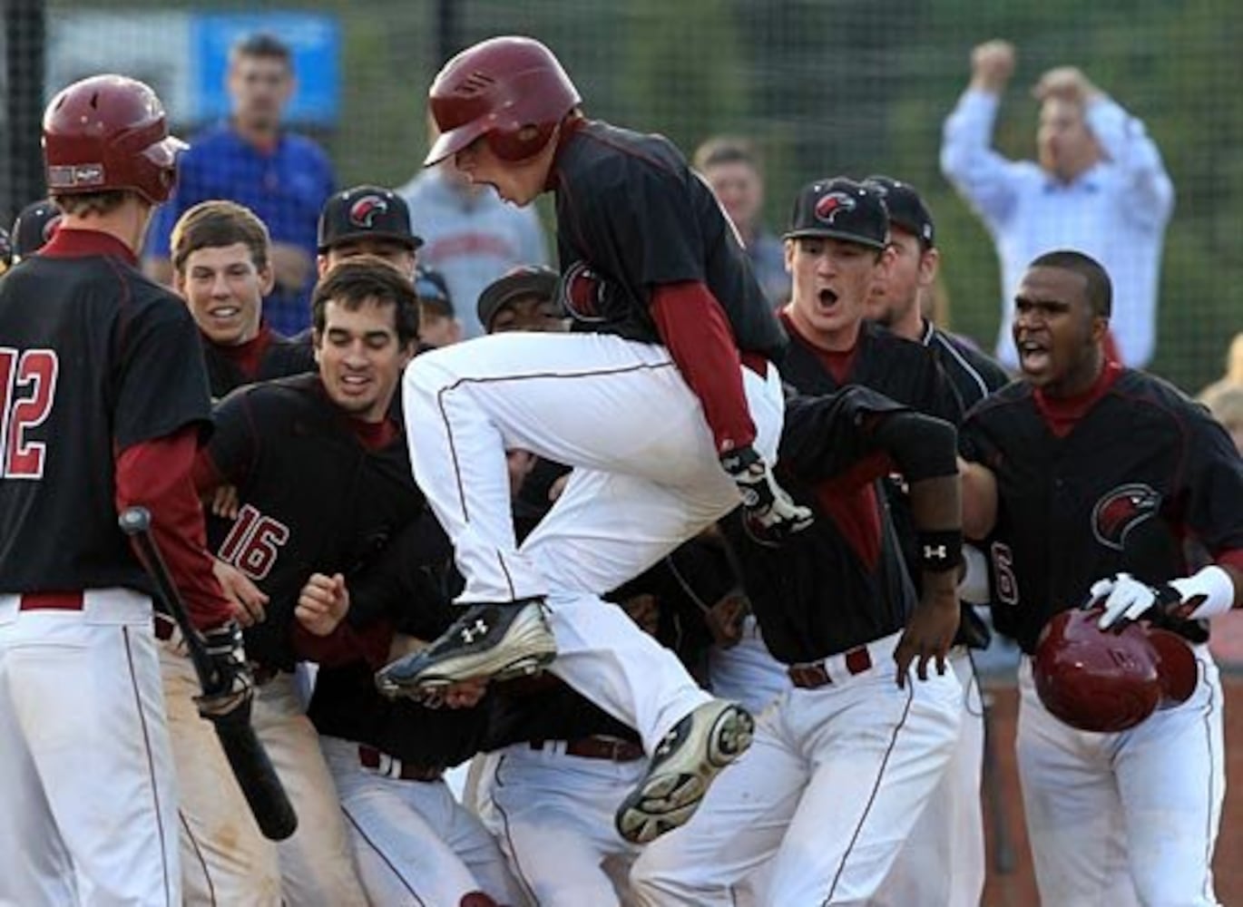 HS baseball playoffs: Hillgrove tops Mill Creek