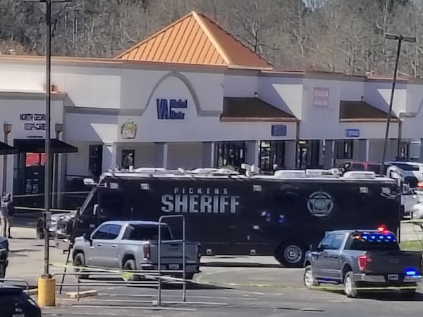 The Pickens County Sheriff's Office responds to a shooting at a U.S. Department of Veterans Affairs clinic in Jasper on Tuesday, March 17, 2026. (Michelle Hendren for the AJC)