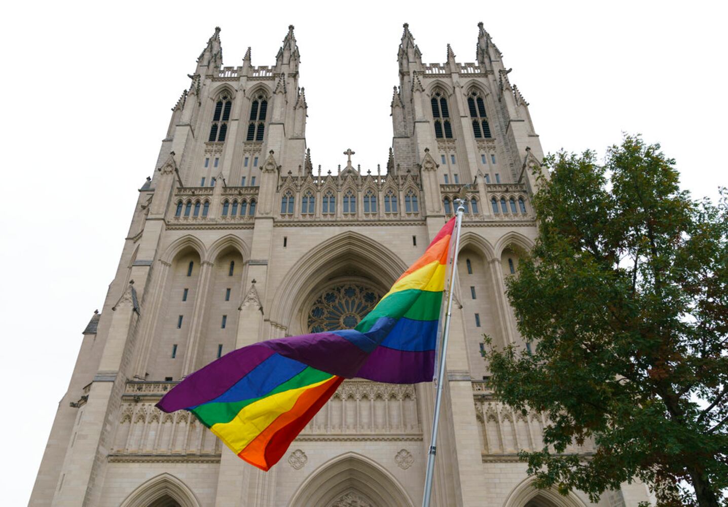 Photos: Matthew Shepard interred at National Cathedral