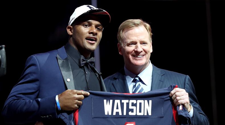 PHILADELPHIA, PA - APRIL 27: (L-R) Deshaun Watson of Clemson poses with Commissioner of the National Football League Roger Goodell after being picked #12 overall by the Houston Texans during the first round of the 2017 NFL Draft at the Philadelphia Museum of Art on April 27, 2017 in Philadelphia, Pennsylvania. (Photo by Elsa/Getty Images)