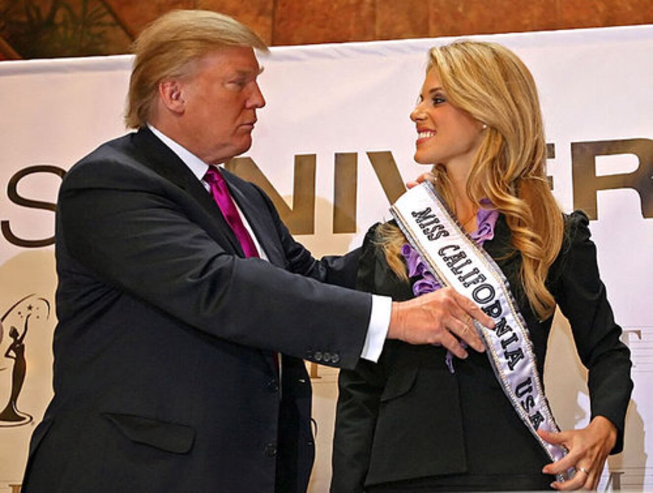Miss California loses crown