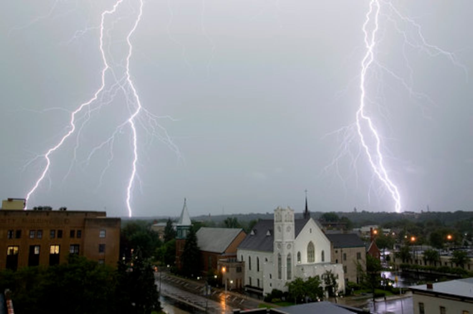 July 3, 2008: Today in Pictures