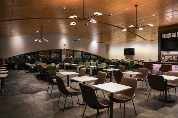 Delta recently refreshed its Concourse C Sky Club in Hartsfield-Jackson Atlanta International Airport. (Samantha Hurley/Delta Air Lines)