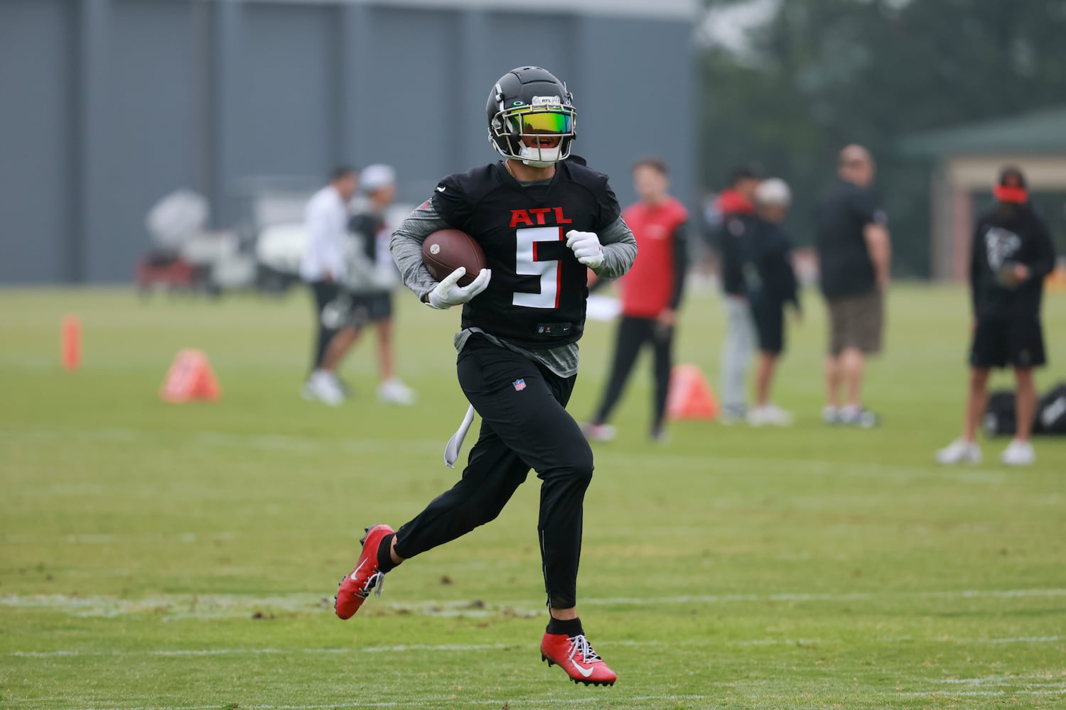 052825 falcons ota photos