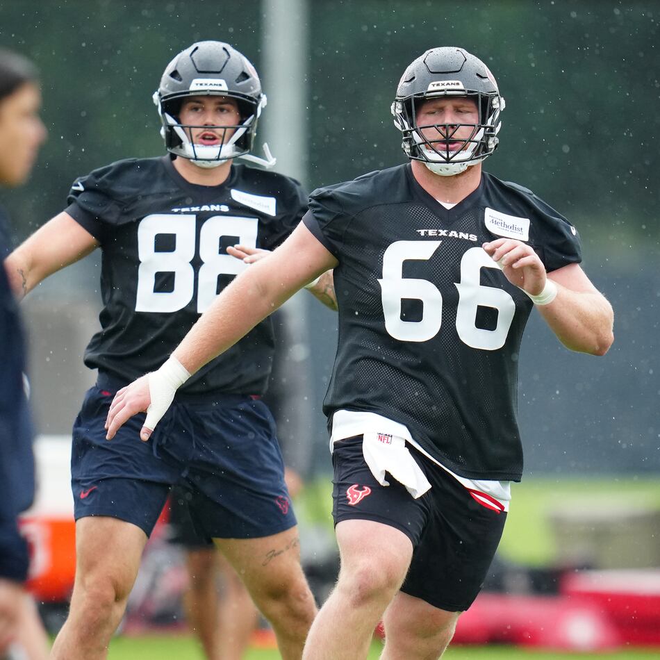 Former Georgia Tech standout Keylan Rutledge warms up during the Houston Texans' rookie minicamp May 8, 2026. (Karen Warren/AP)