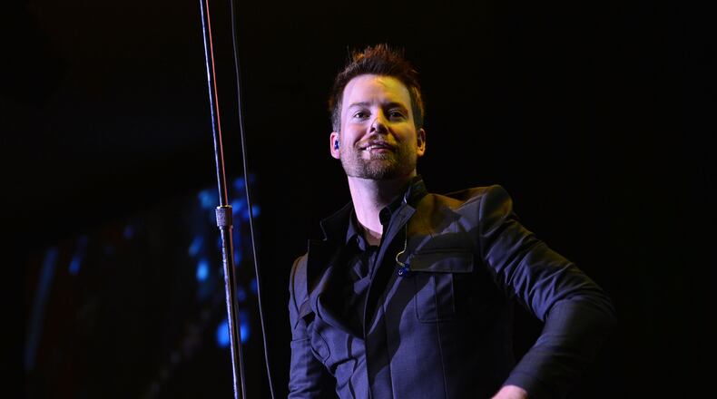 CENTURY CITY, CA - MAY 18: Musician David Cook performs onstage during the 19th Annual Race To Erase MS held at the Hyatt Regency Century Plaza on May 18, 2012 in Century City, California. (Photo by Alberto E. Rodriguez/Getty Images for Race to Erase MS)