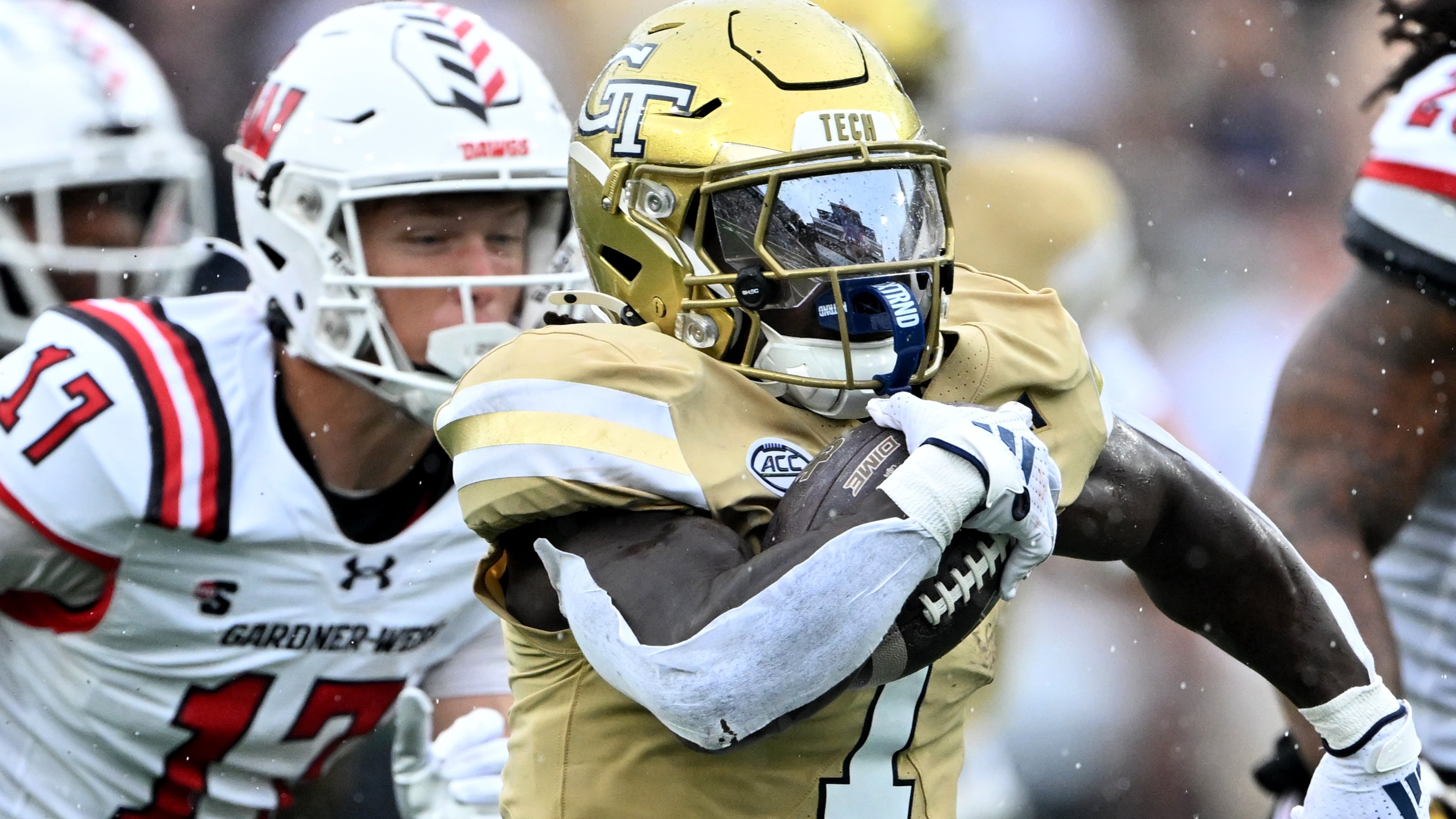Georgia Tech running back Jamal Haynes (1) runs for a touchdown during the first half of an NCAA college football game at Georgia Tech's Bobby Dodd Stadium, Saturday, November 6, 2025 in Atlanta. (Hyosub Shin / AJC)