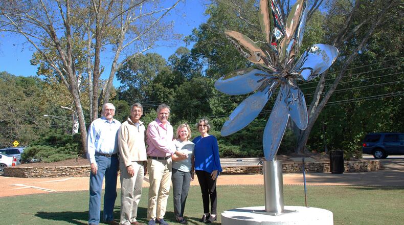 “Sentience” takes its place as a permanent public art work in Roswell:(from left) Lawrence Catchpole of the Roswell Arts Fund; Dave Schmit and Randy Schultz of the Roswell Downtown Development Authority; and Marie Willsey and Rochelle Mucha of the Arts Fund. ROSWELL ARTS FUND