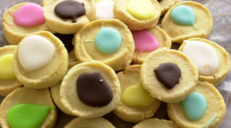 Cookies from the menu of Henri's Bakery.