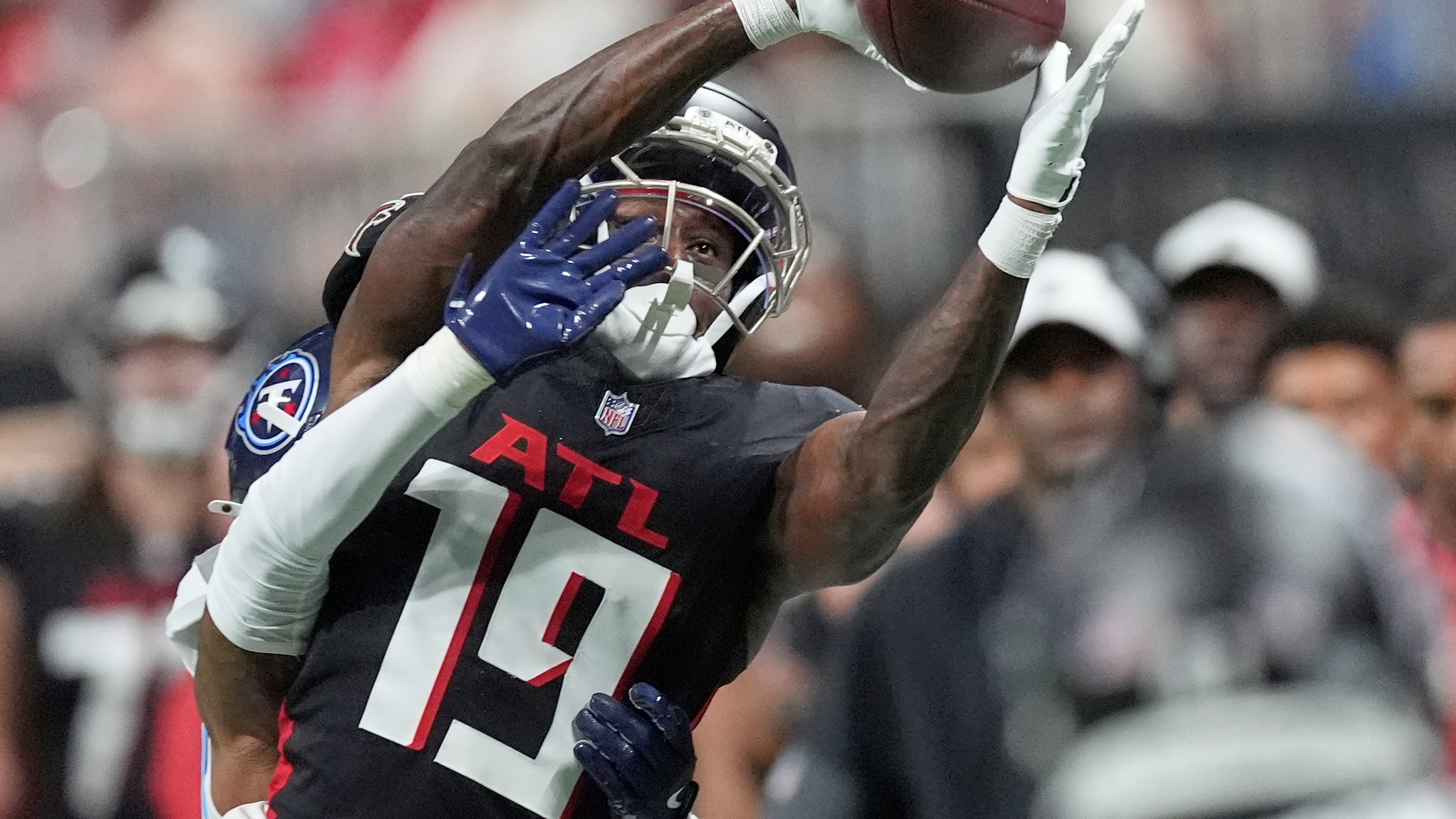 Atlanta Falcons wide receiver Chris Blair (19) makes a catch during the first half of a preseason NFL football game against the Tennessee Titans, Friday, Aug. 15, 2025, in Atlanta. (AP Photo/Mike Stewart)