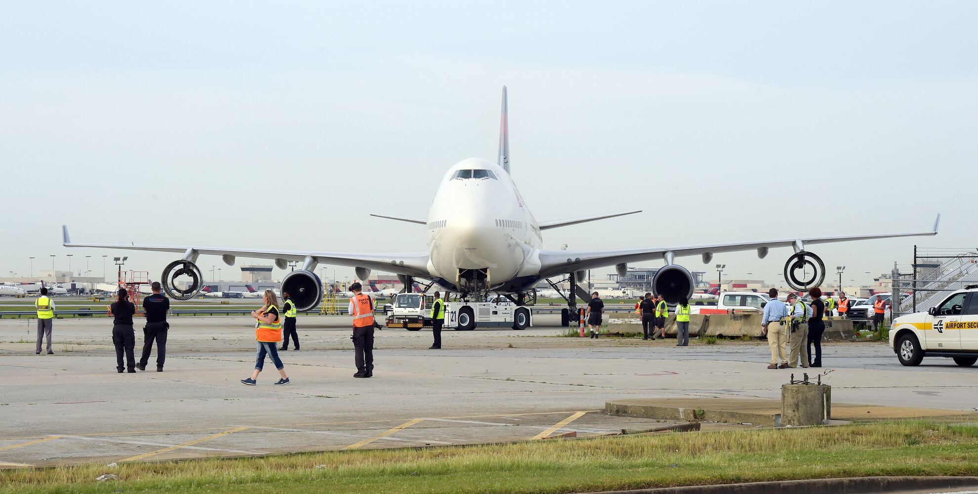 Historic Delta 747 moves to flight museum