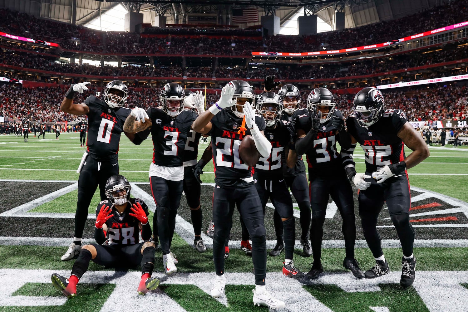 Atlanta Falcons, New Orleans Saints