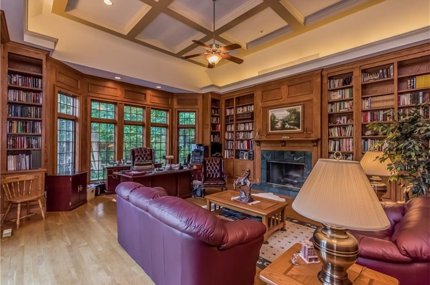 370 Arroyo Dr, Roswell, GA 30075