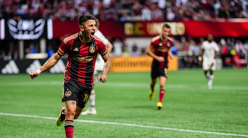 Atlanta United midfielder Thiago Almada #10 scores a goal during the match against D.C. United at Mercedes-Benz Stadium on Saturday May 11, 2024. (Photo by Brandon Magnus/Atlanta United)