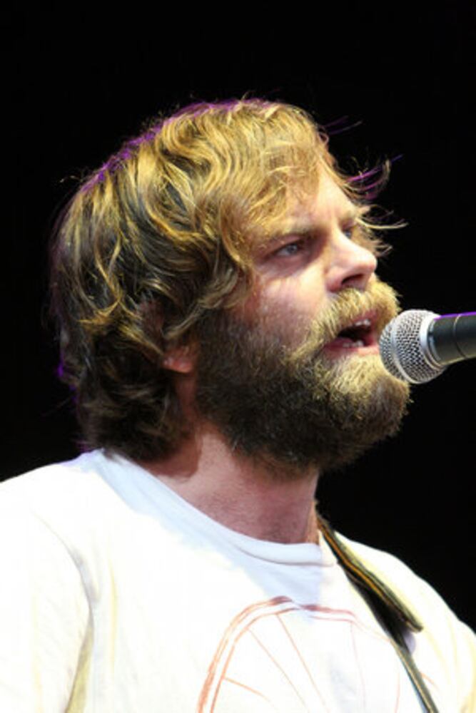 Jack Johnson rocks Lakewood