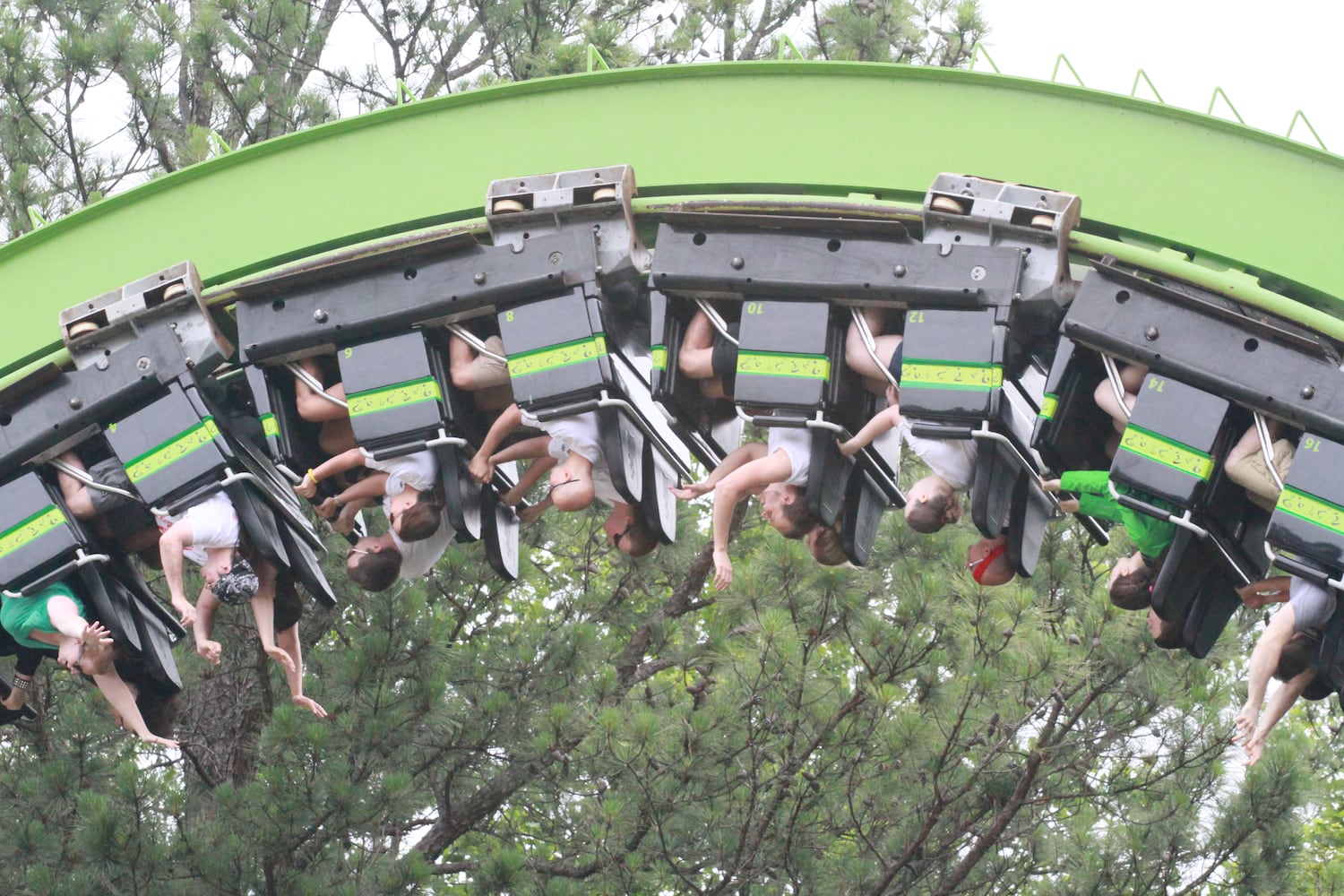 Six Flags Coasterthon on the Mind Bender