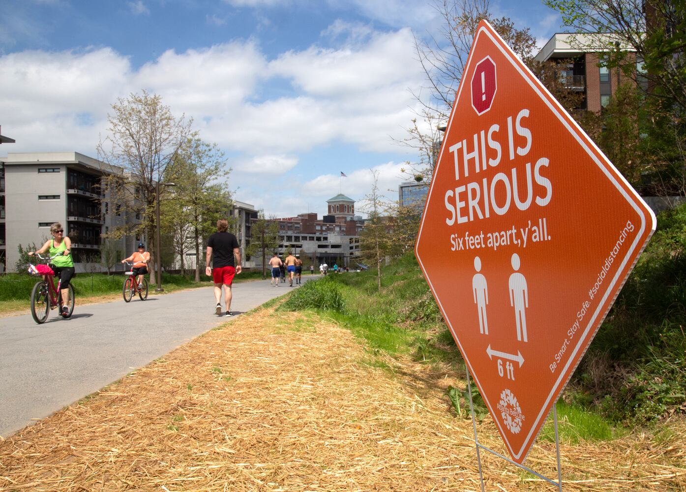 COVID-19 PHOTOS: SIGNS OF THE TIME