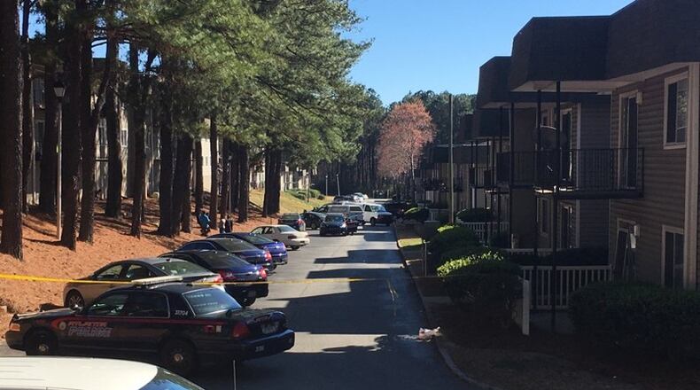 Two people were found dead in a car at this apartment complex in southwest Atlanta. (Credit: Channel 2 Action News)