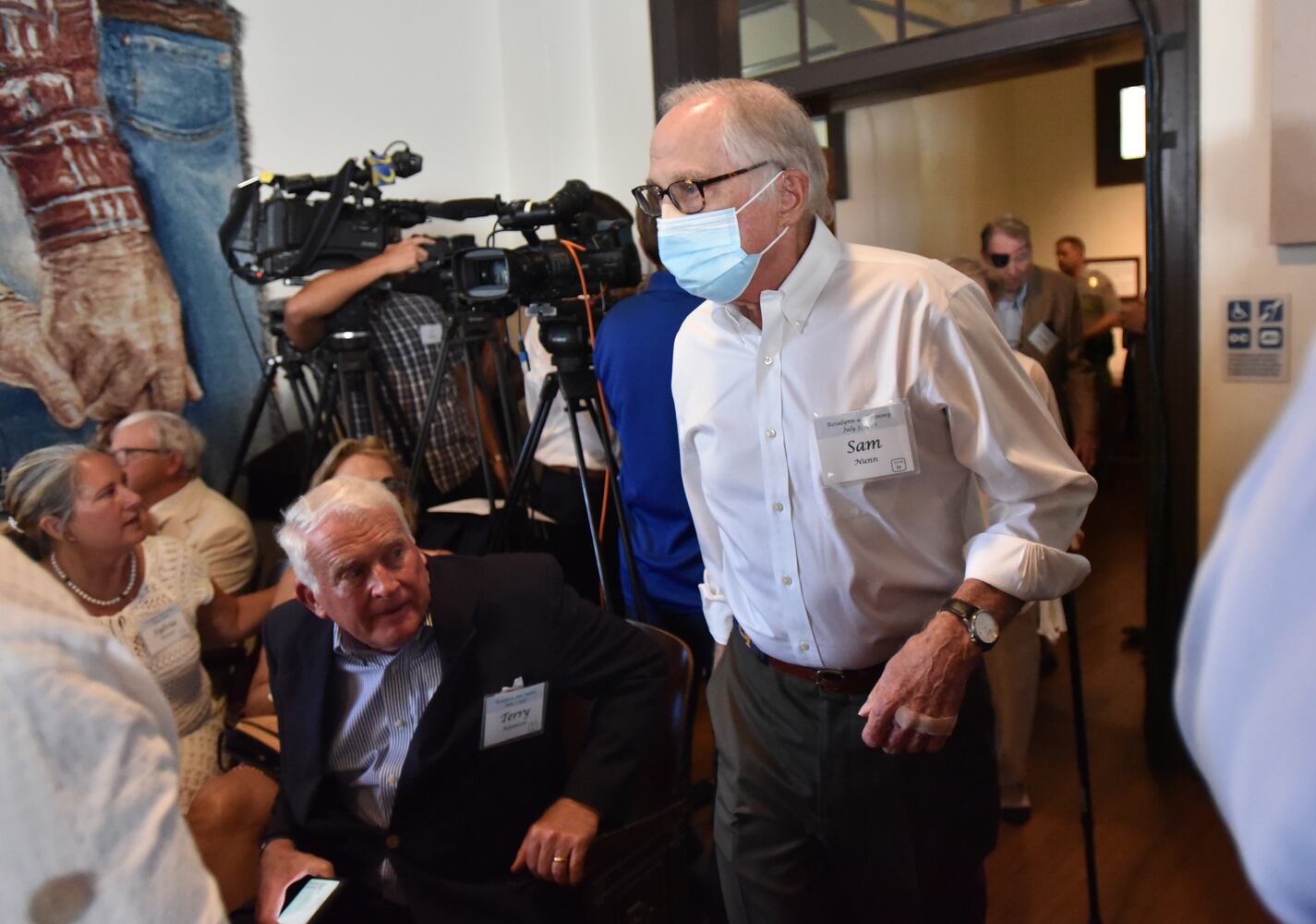 Carters celebrated in 75th anniversary anniversary bash