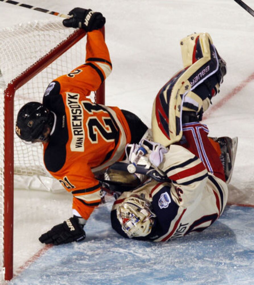 2012 Winter Classic: Rangers beat Flyers, 3-2