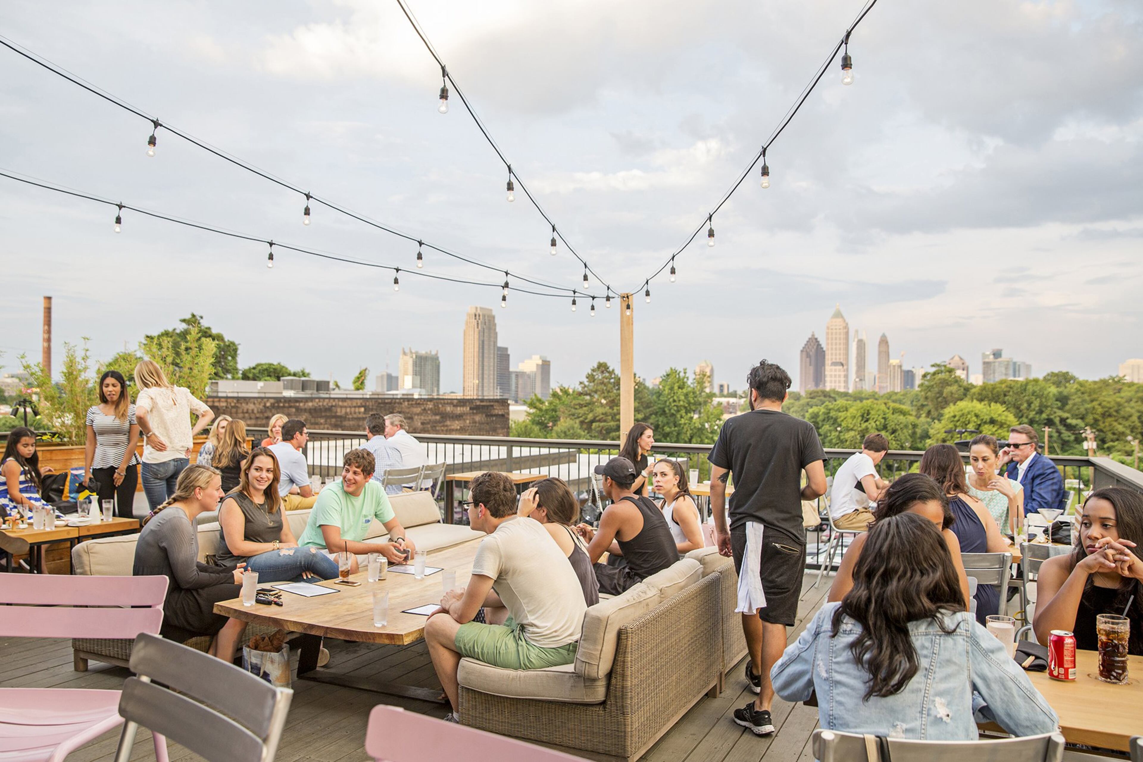 The rooftop at O-Ku Atlanta in West Midtown in 2020.