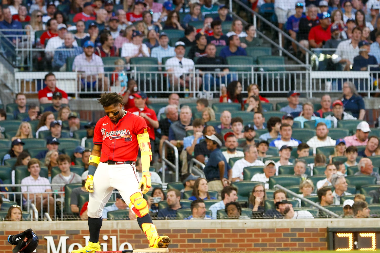 Photos from Braves-Red Sox game 