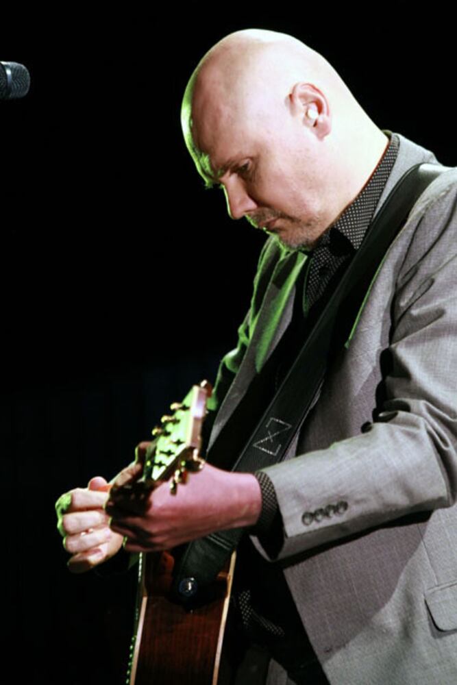 Smashing Pumpkins play Cobb Energy Centre