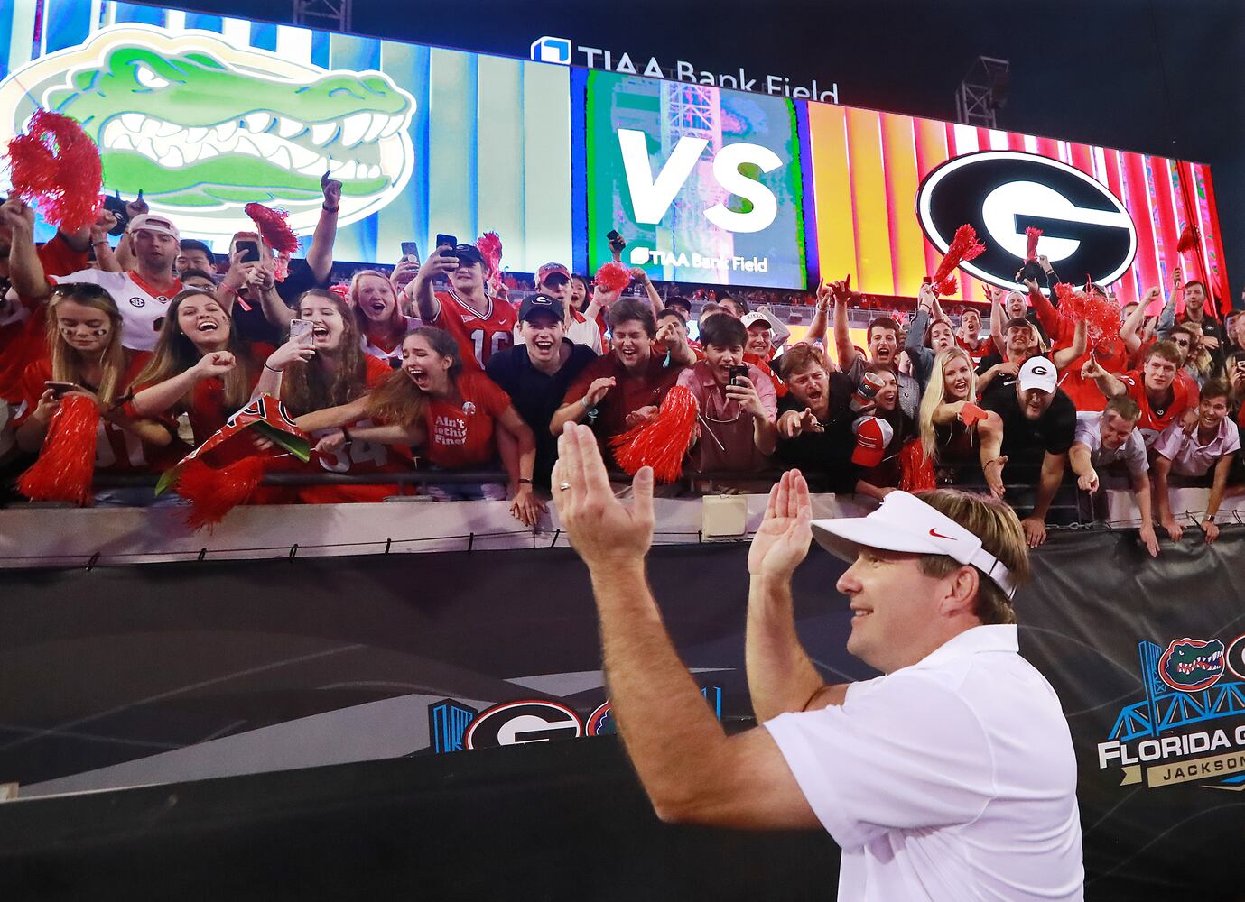 Photos: Bulldogs outlast the Gators in Jacksonville