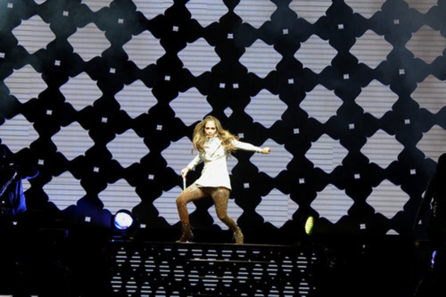 Jennifer Lopez performs at Mohegan Sun
