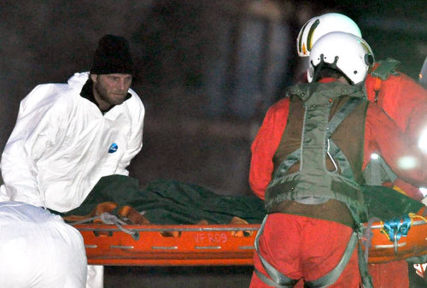 8 more bodies recovered from cruise ship wreckage