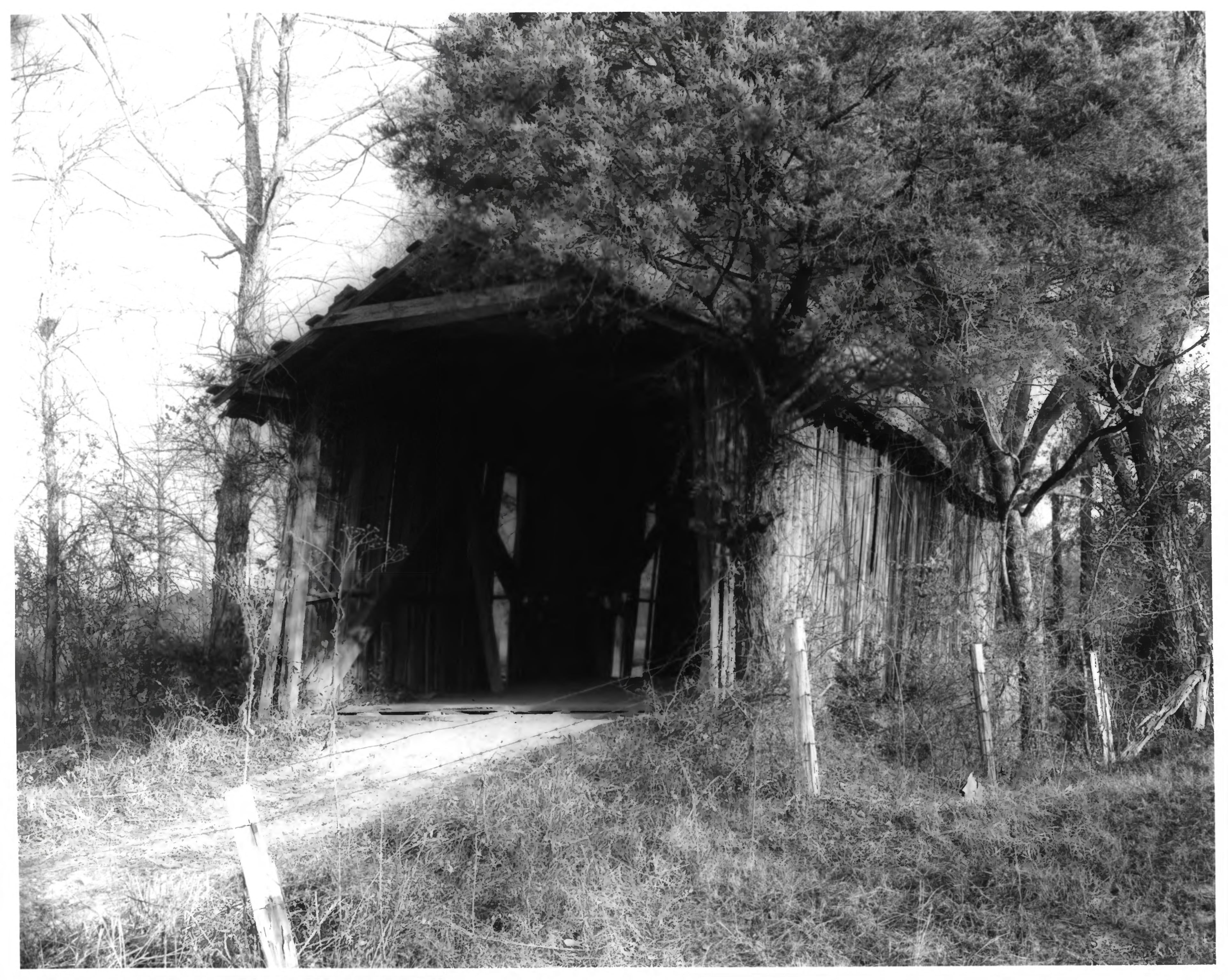 The Kesler Covered Bridge over the Broad River formed a border between Banks and Franklin counties. Photo credit: James G. Boyle, Nov. 10, 1974, U.S. National Park Service National Register of Historic Places.