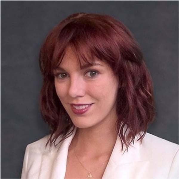 Mary Hayes, financial expert