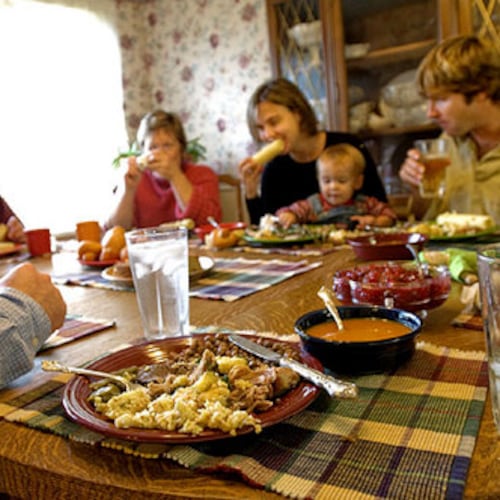 Everyone sits down for Sunday dinner at Carter and Beverly Swancy's home in Ranger, Ga. (Joey Ivansco/AJC)