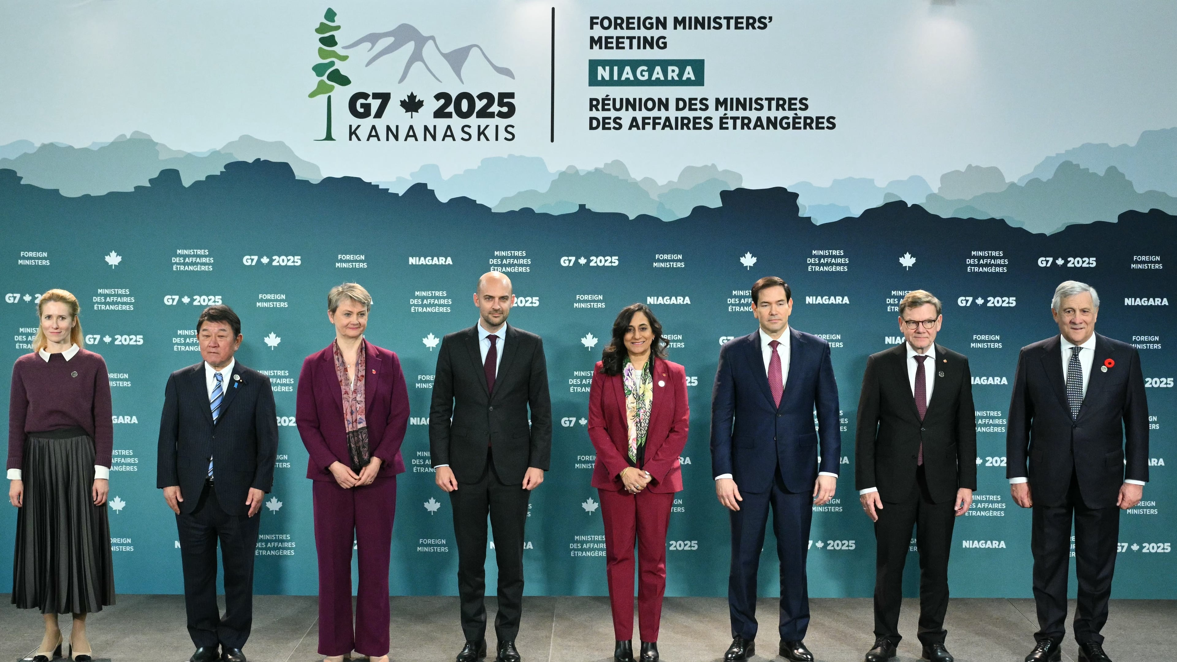 Foreign Ministers, from left, European Union's Kaja Kallas, Japan's Toshimitsu Motegi, Britain's Yvette Cooper, France's Jean-Noel Barrot, Canada's Anita Anand, U.S. Secretary of State Marco Rubio, Germany's Johann Wadephul and Italy's Antonio Tajani pose for the family photo during the G7 Foreign Ministers' meeting at the White Oaks Resort in Niagara-on-the-Lake, Ontario, Canada, Tuesday, Nov. 11, 2025. (Mandel Ngan/Pool Photo via AP)