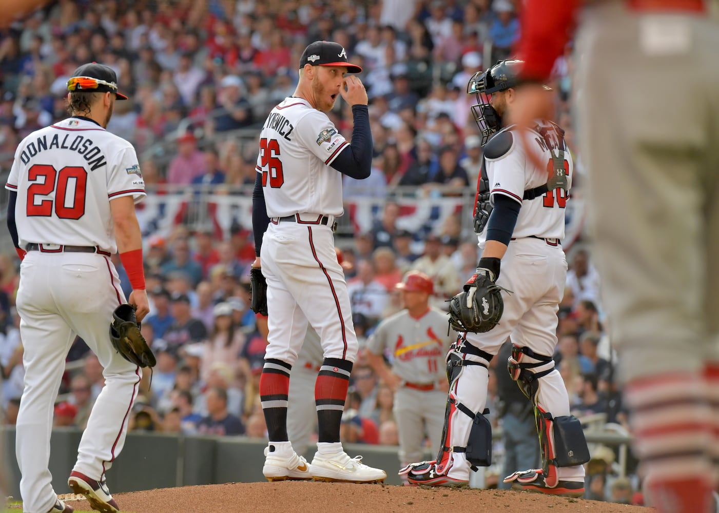 Photos: Braves fall way behind the Cardinals