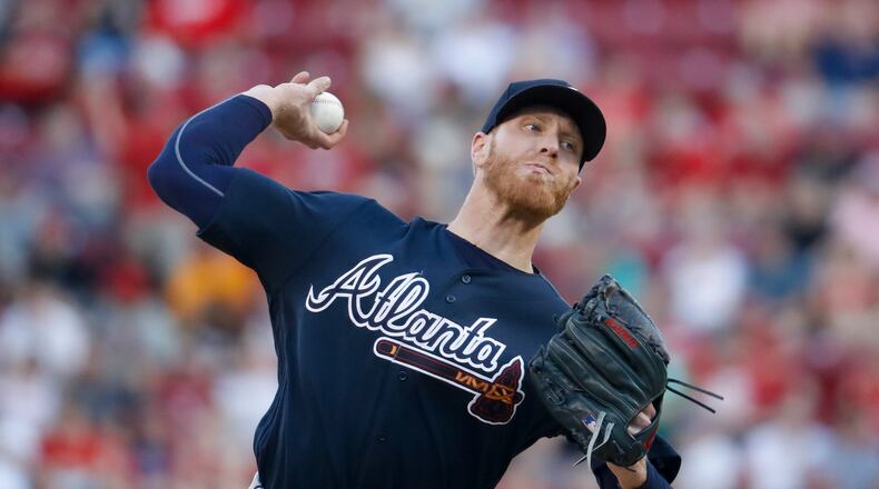 Braves starting pitcher Mike Foltynewicz throws during the game against the Cincinnati Reds, Friday, June 2, 2017, in Cincinnati. (AP Photo/John Minchillo)