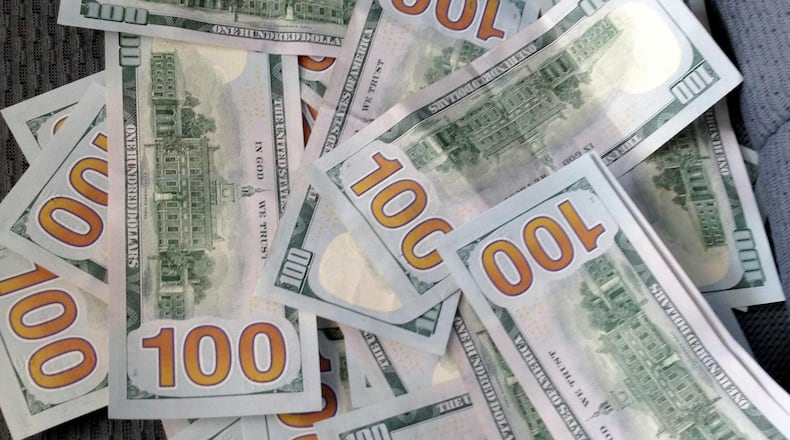 NCR Corp. says it’s offering cash or other lump-sum payouts to 7,000 former employees for their pension benefits.