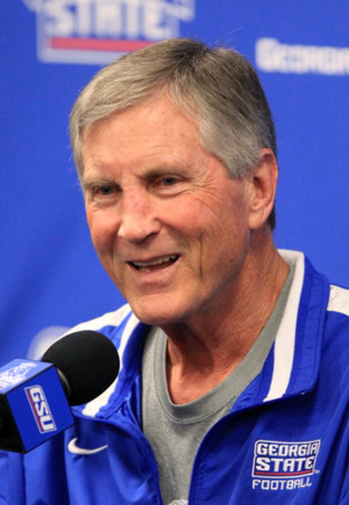 GSU coach Curry retiring