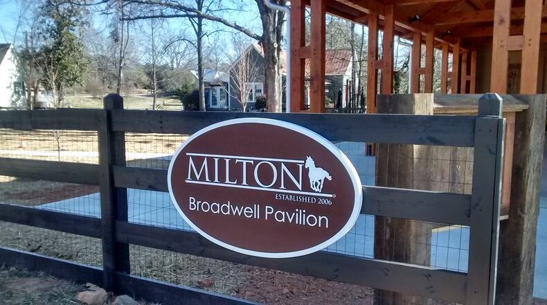 Milton's Broadwell Pavilion, a 2015 addition to the Crabapple intersection in the heart of the city, is a covered open-air structure that includes a fireplace.