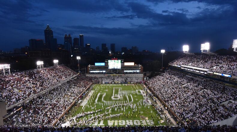 October 24, 2015 Atlanta - Georgia Tech Yellow Jackets and Florida State Seminoles take on the field before their game at Bobby Dodd Stadium on Saturday, October 24, 2015. HYOSUB SHIN / HSHIN@AJC.COM