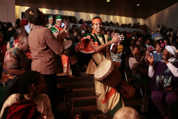 A 2020 Atlanta Kwanzaa celebration at Central Library in downtown Atlanta. The event featured Giwayen Mata, an all-women's percussion, vocal and dance ensemble. A similar event will be held this year at the Auburn Avenue Research Library on Dec. 30. (Jessica McGowan/AJC)