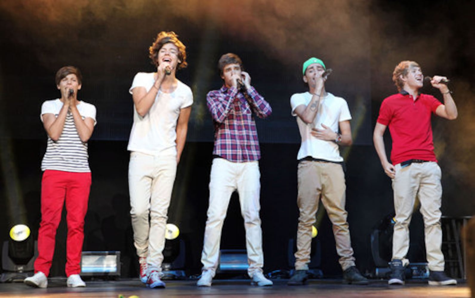One Direction thrills Gwinnett crowd