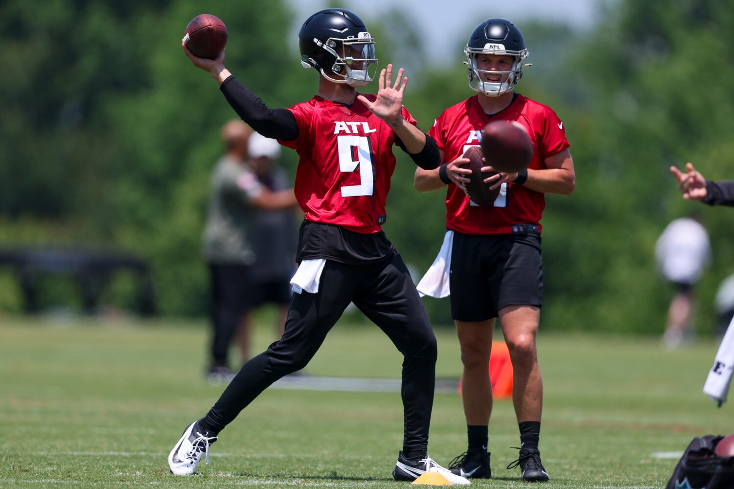 052523 FALCONS PHOTO