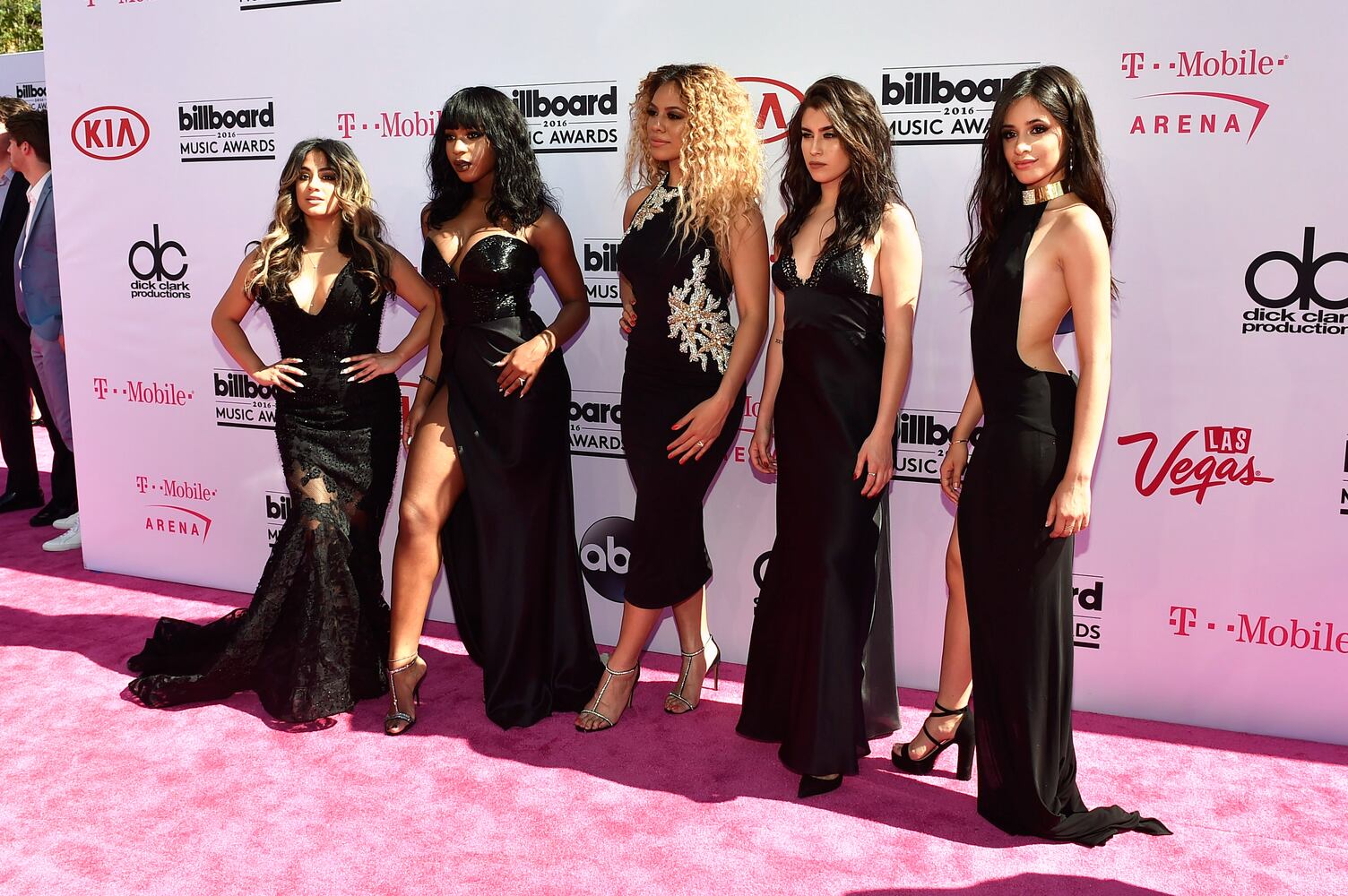 2016 billboard awards red carpet